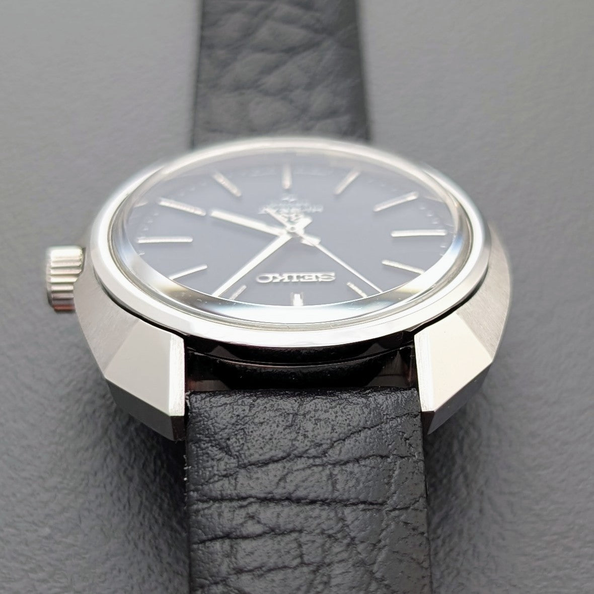 Grand Seiko 4520-7010 Handaufzug inkl. Service & Gewährleistung