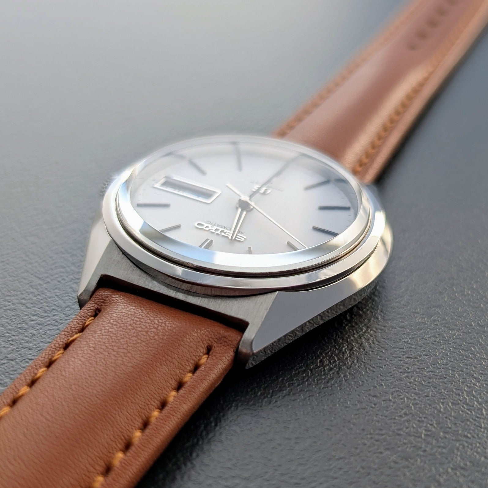 Grand Seiko 5646-7010