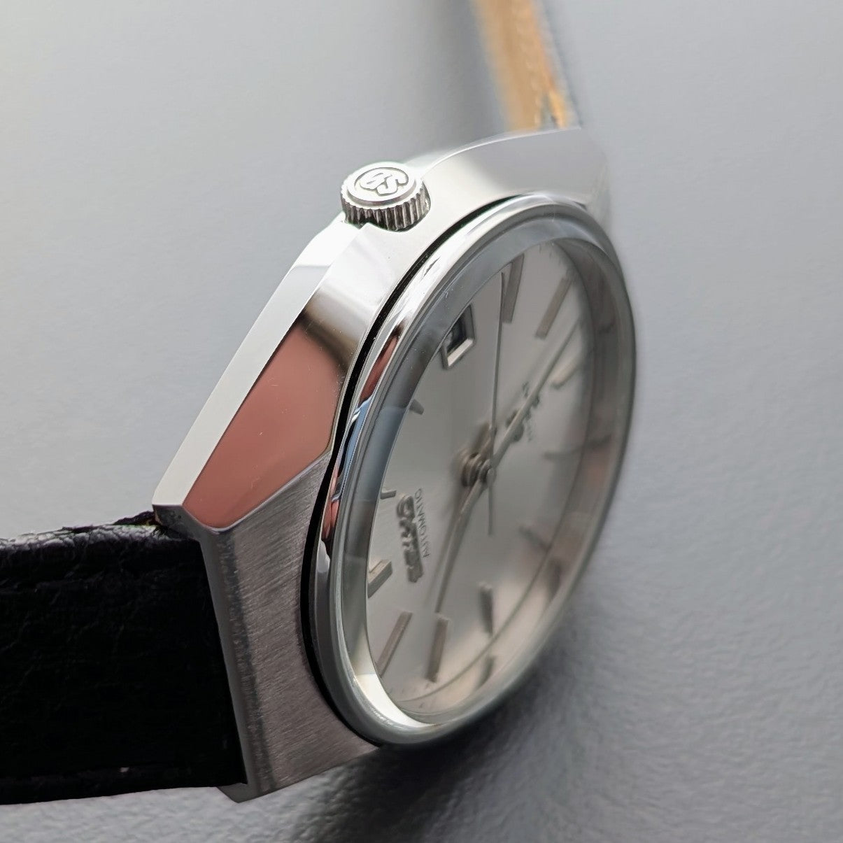 Grand Seiko 5645-8000 Überholt & 1 Jahr Gewährleistung