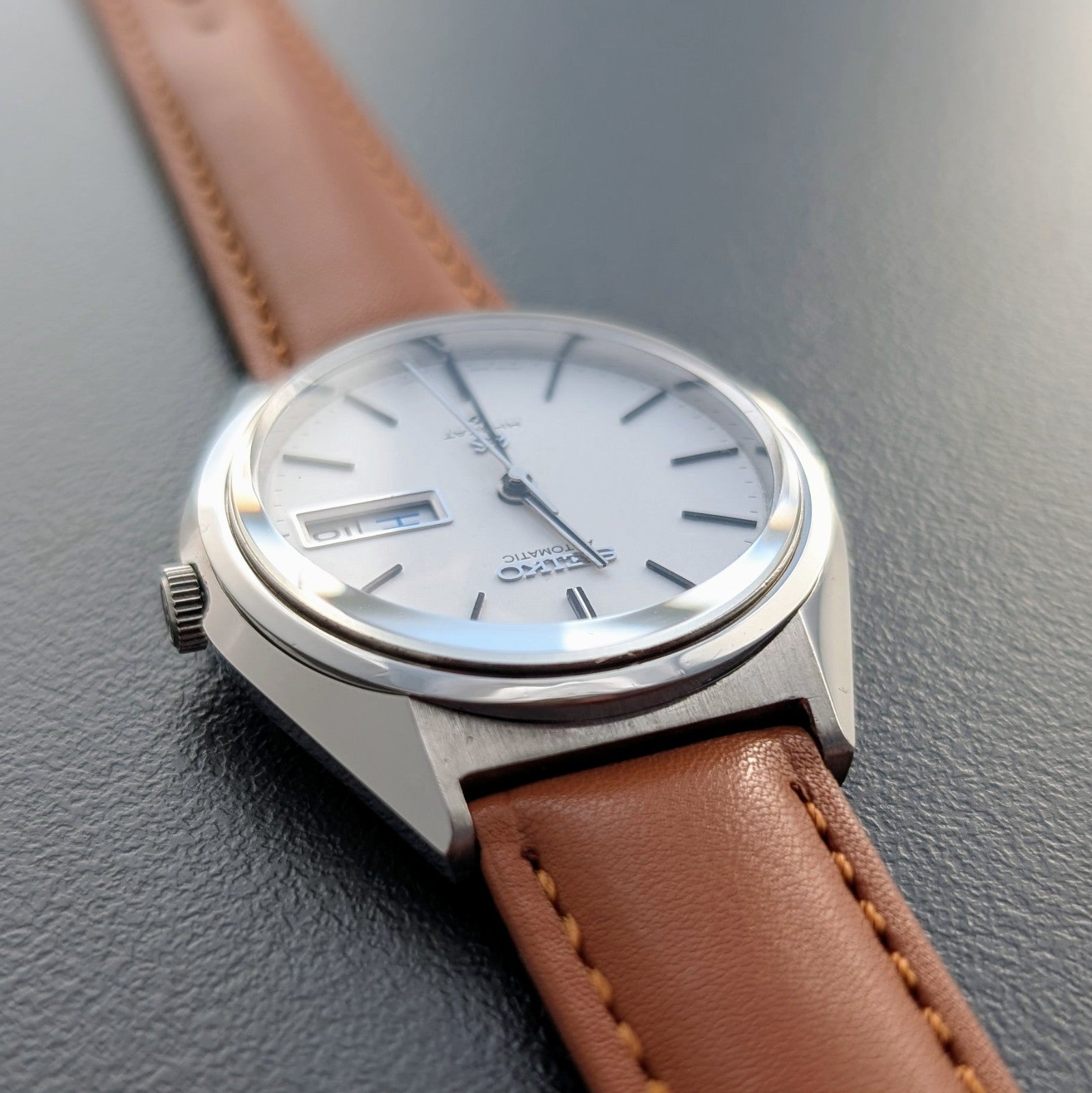 Grand Seiko 5646-7010